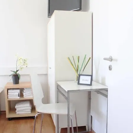 Horn Gaestehaus * Leinfelden-Echterdingen